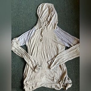 light weight sweatshirt long sleeve